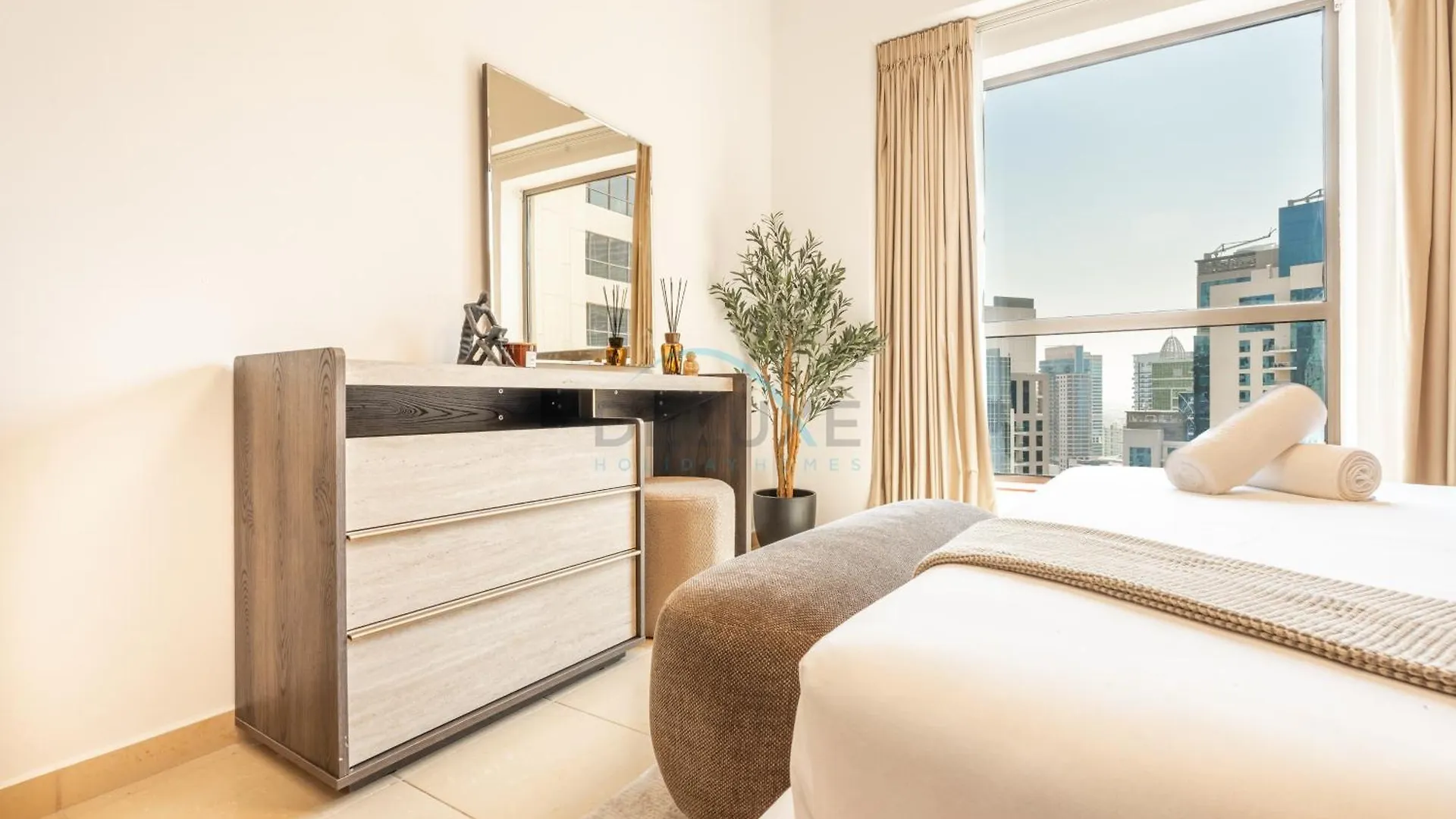 Close To Major Landmarks 3Br And Assistant Room With Marina Views, Rimal 5, Jbr By Deluxe Holiday Homes Dubai Apartment