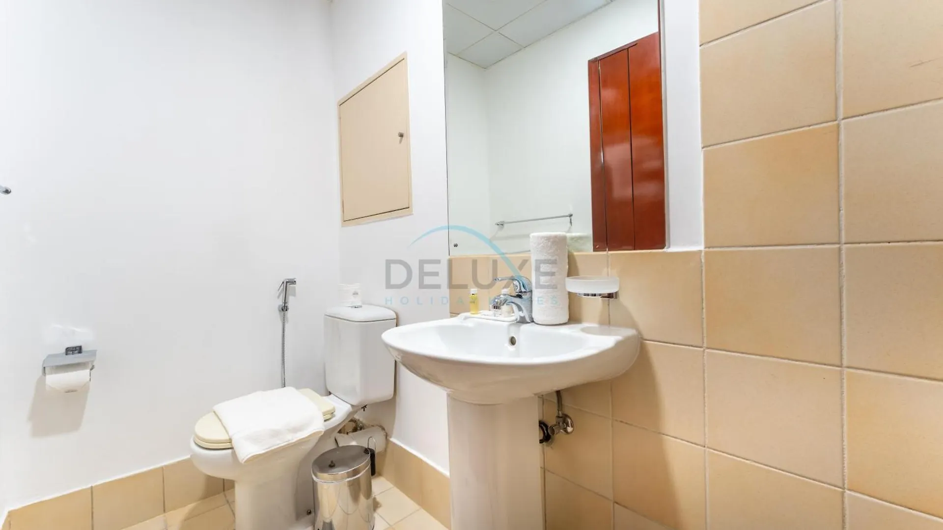 Apartment Close To Major Landmarks 3Br And Assistant Room With Marina Views, Rimal 5, Jbr By Deluxe Holiday Homes Dubai